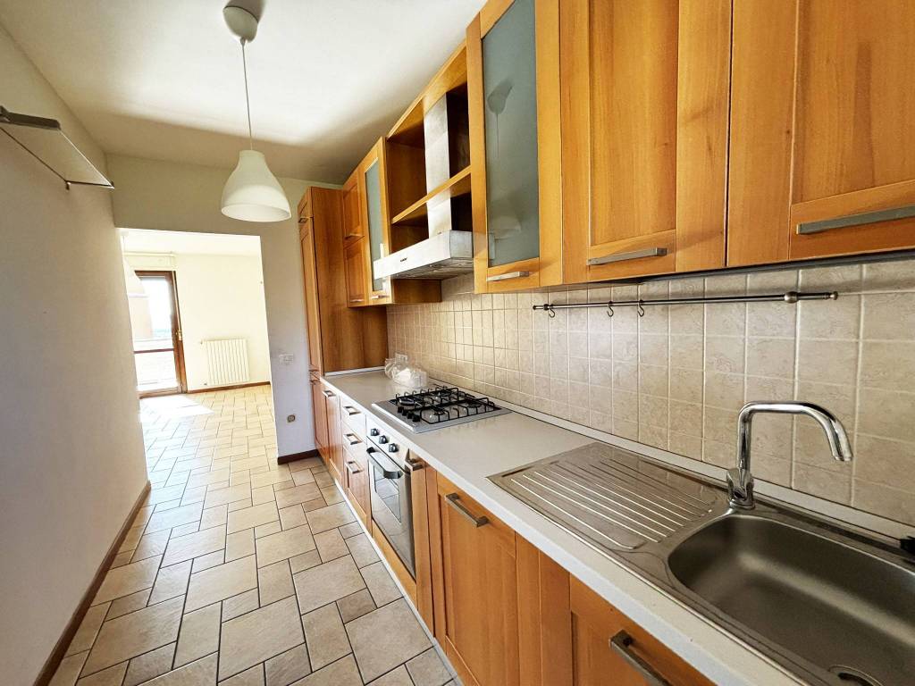 Appartamento a Trecastelli in Via Giosuè Carducci - Foto 5