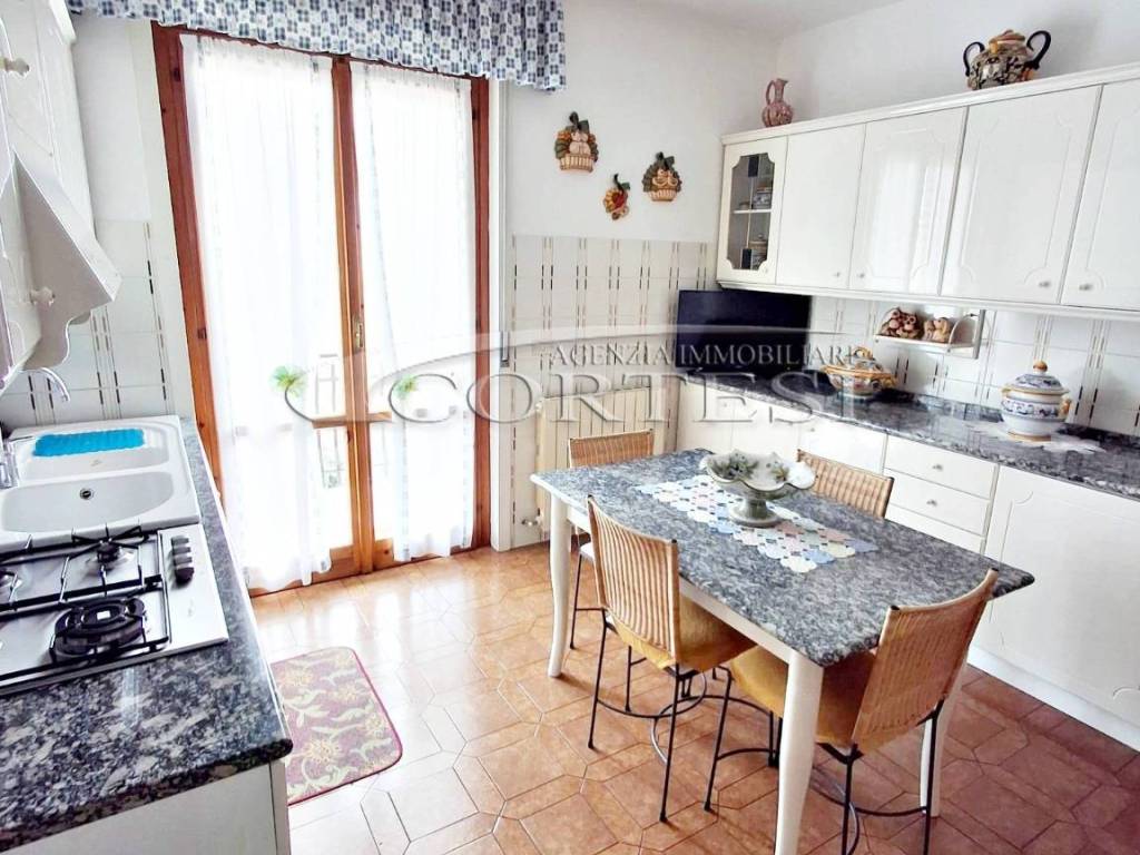 Appartamento a Perugia in Via Aleksandr Sergeevic Puskin - Foto 4