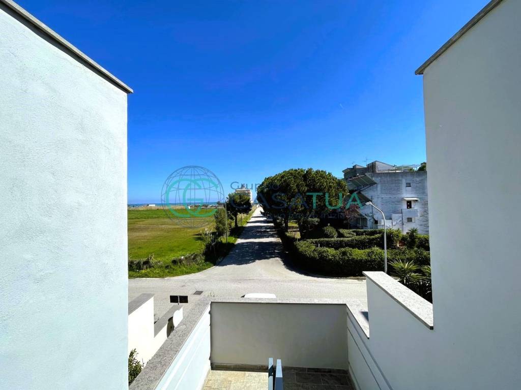 Appartamento a Martinsicuro in Via Enrico Berlinguer, 152 - Foto 3