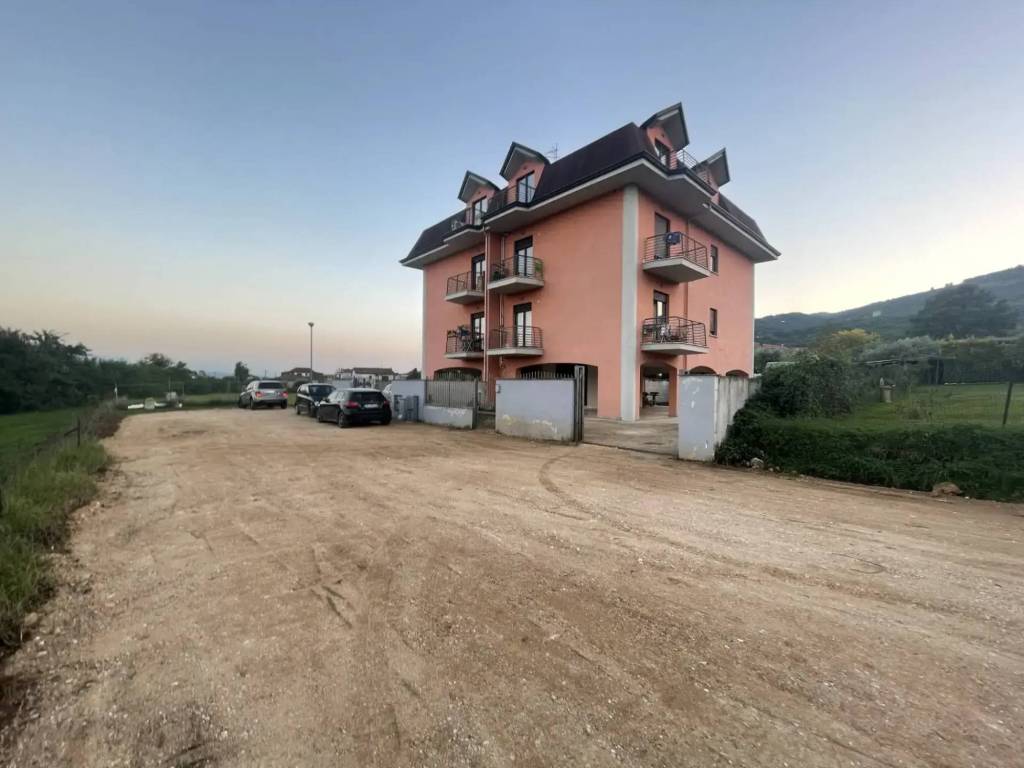 Appartamento a Alvignano in Via Fiume - Foto 2