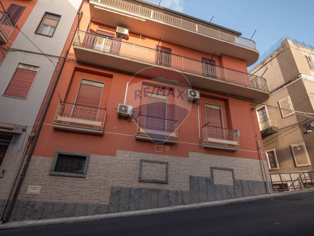 Casa indipendente a Lentini in Via Cirene, 17 - Foto 2