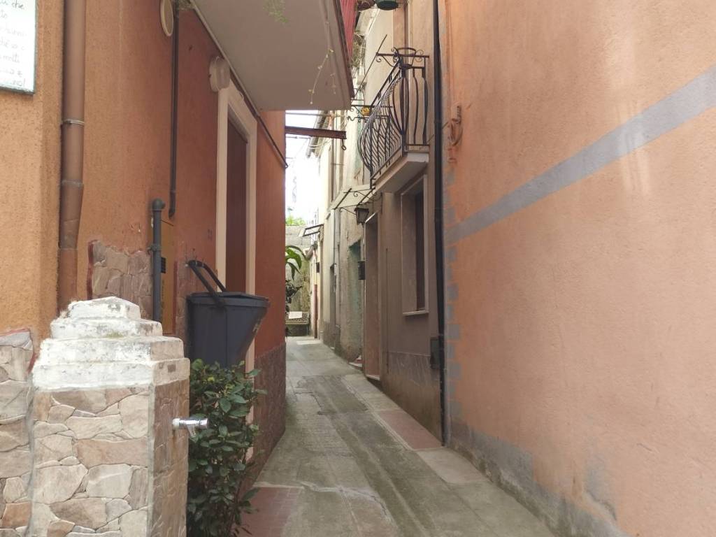 Appartamento a Lauria in Via del Precursore - Foto 2