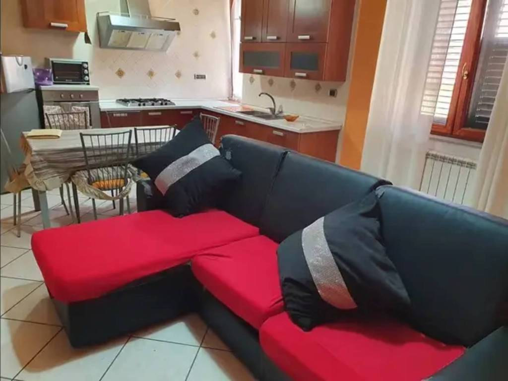 Appartamento a Salerno in Via Michele Iannicelli - Foto 3