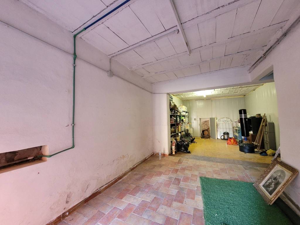 Box / garage a Perugia in Via 14 Settembre - Foto 4
