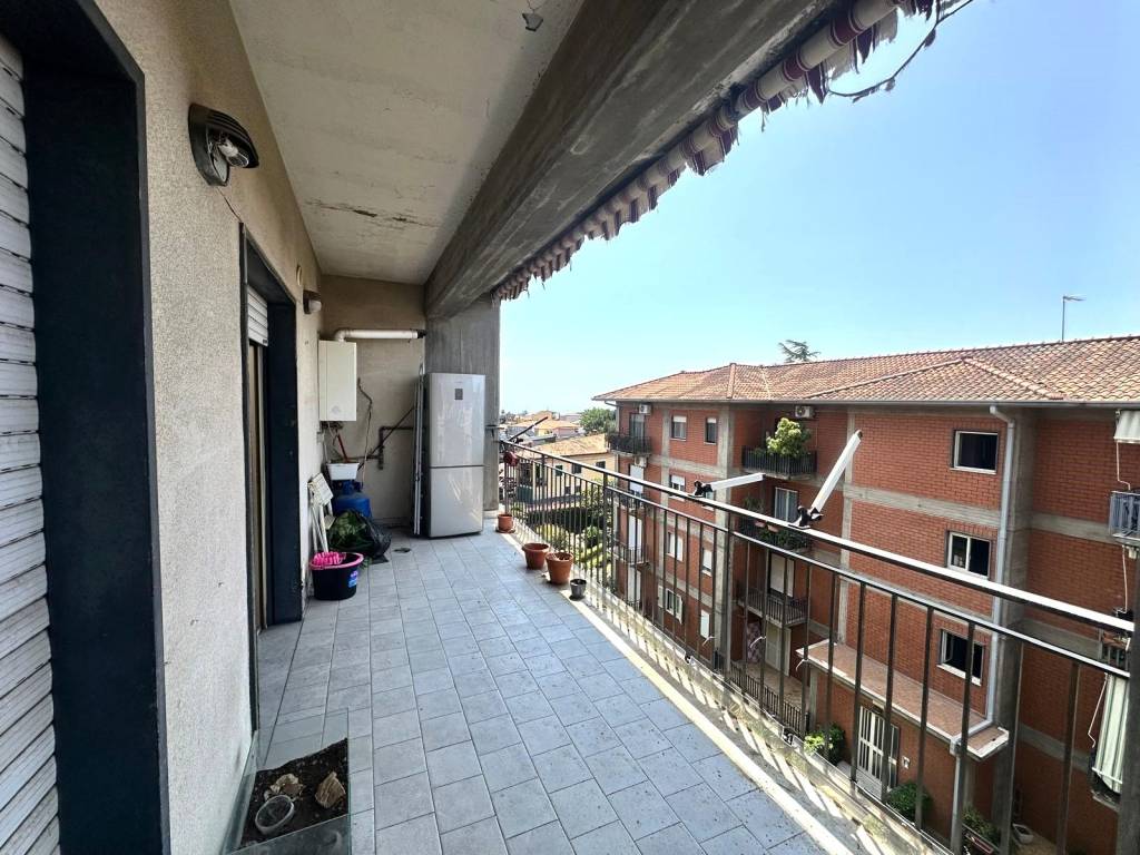 Appartamento a Gravina di catania in Via Valle Allegra - Foto 2