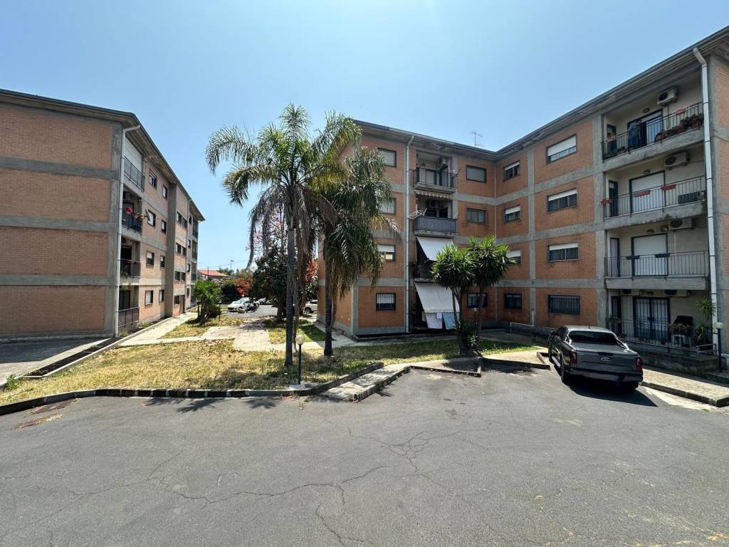 Appartamento a Gravina di catania in Via Valle Allegra - Foto 5