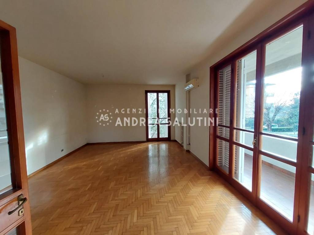Villa a Pontedera in Via Antonio Pacinotti, - Foto 3