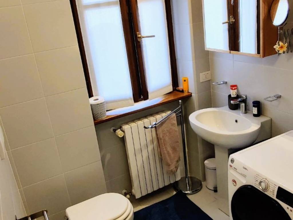Appartamento a Asti in Via Giovanni Giobert, 21 - Foto 2