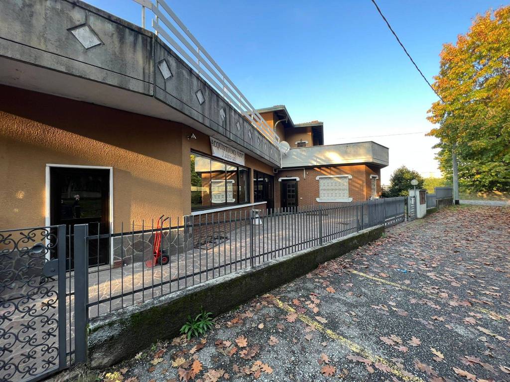 Immobile a Ferno in Via Alcide De Gasperi - Foto 2