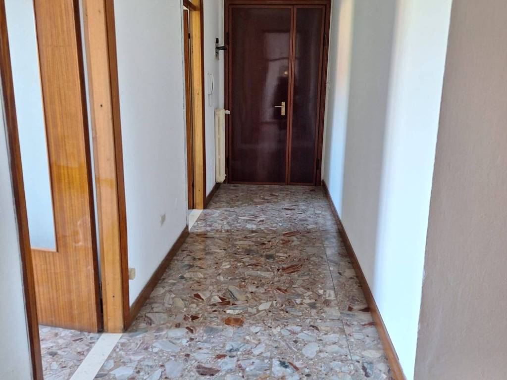 Appartamento a Riccione in Viale Giuseppe Galliano - Foto 4