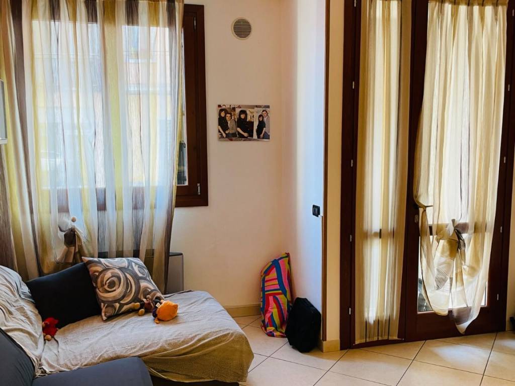 Appartamento a Legnago in Via Dante Alighieri - Foto 2