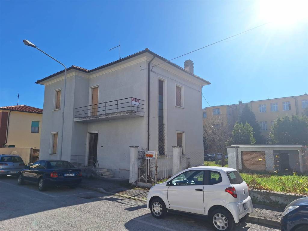Casa indipendente a San severino marche - Foto 2