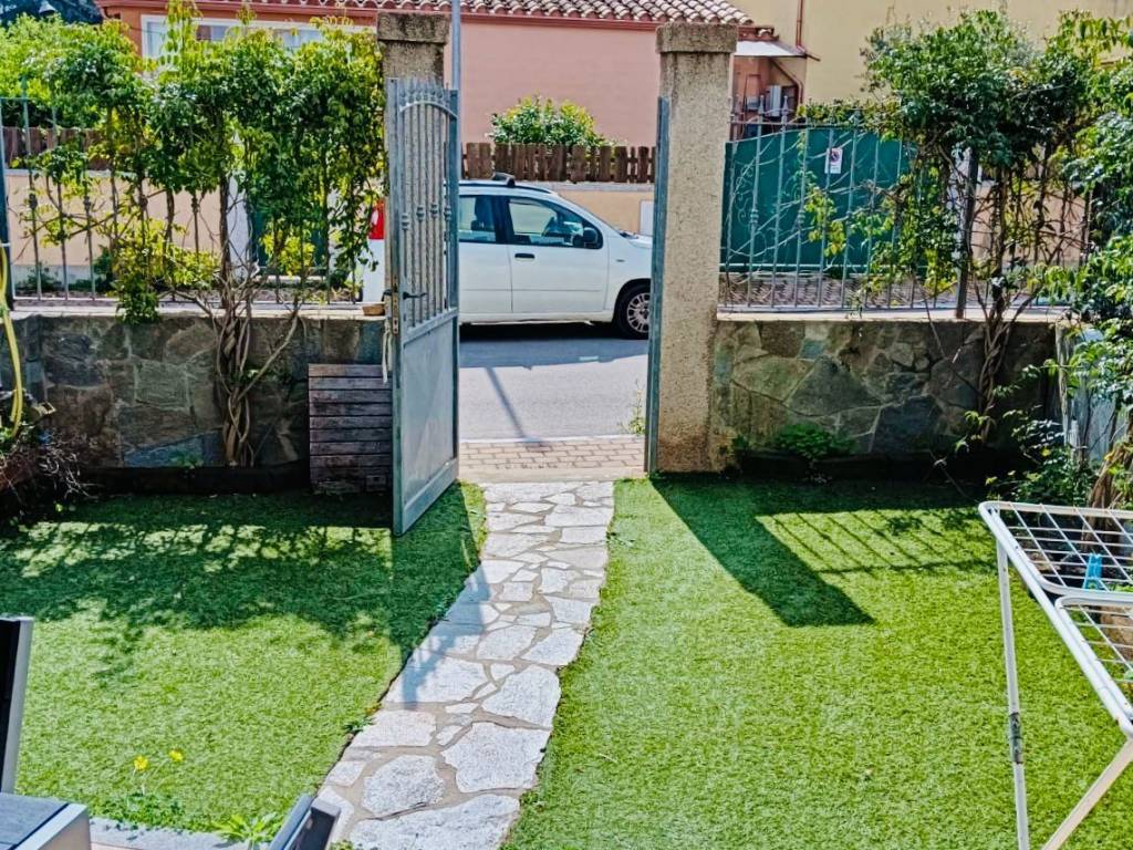 Villetta a schiera a Castiadas in Via Sulcis, 38 - Foto 3