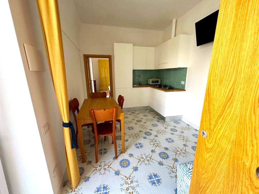 Appartamento a Gaeta in Lungomare Giovanni Caboto, 416 - Foto 2