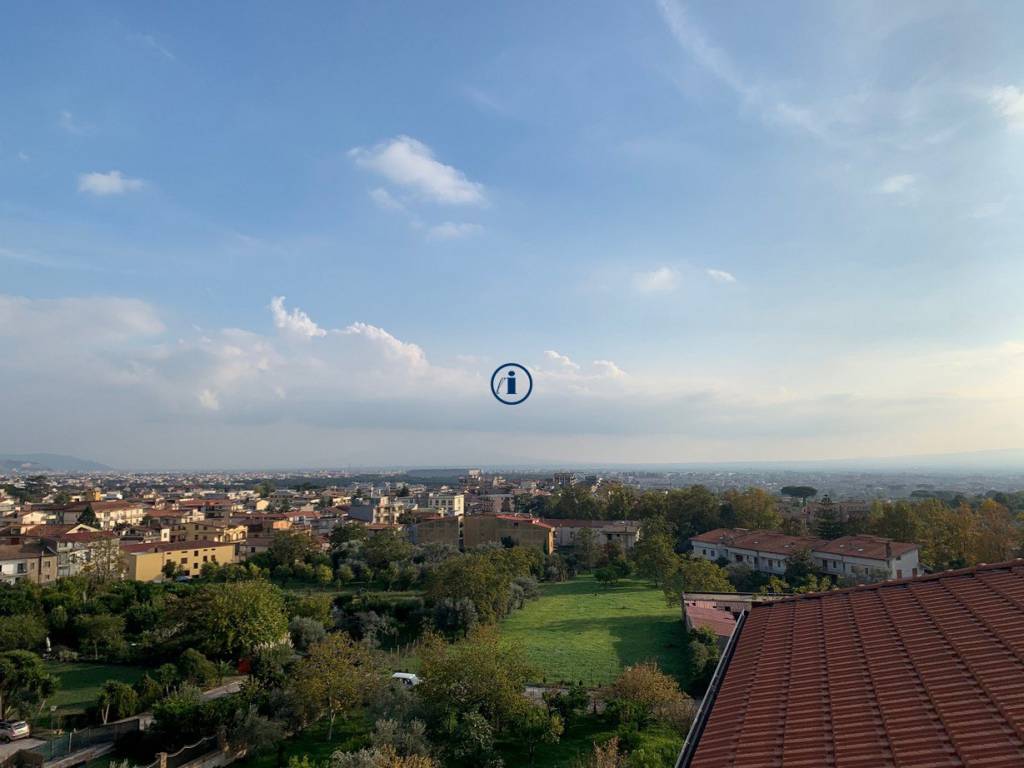 Attico / mansarda a Caserta in Via Giardini Reali - Foto 4