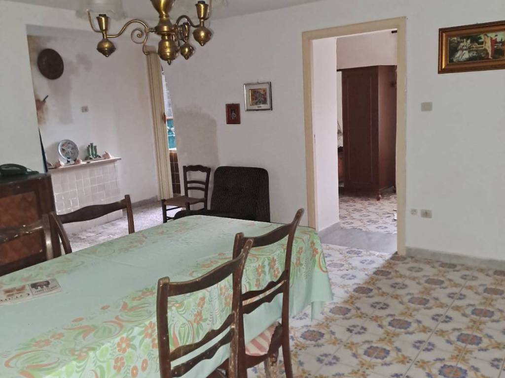 Casa indipendente a Rivello in Via Roma - Foto 5