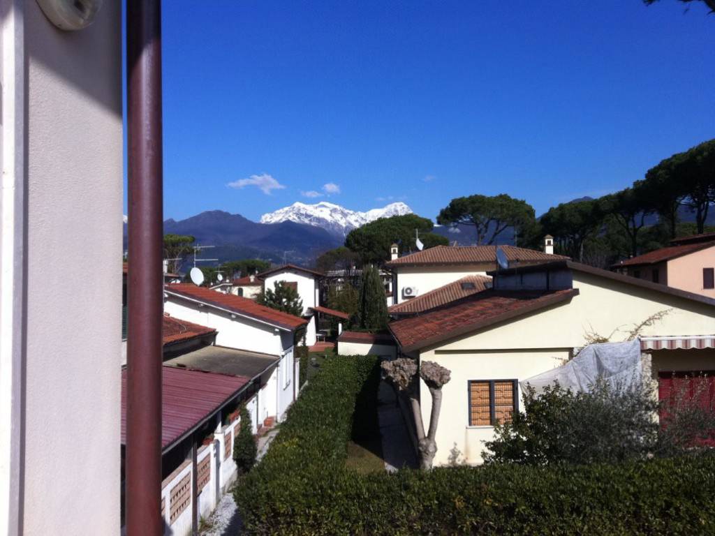 Villa a Forte dei marmi in Via Duca degli Abruzzi - Foto 3