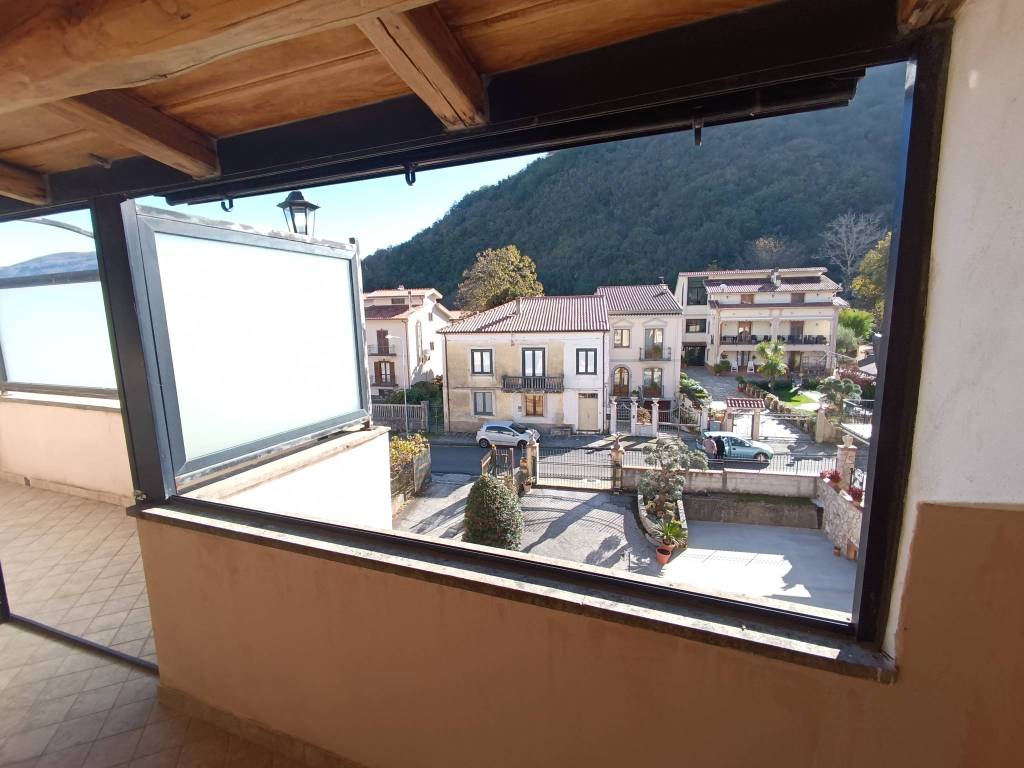 Attico / mansarda a Trecchina in Via Pozzo Donato - Foto 4