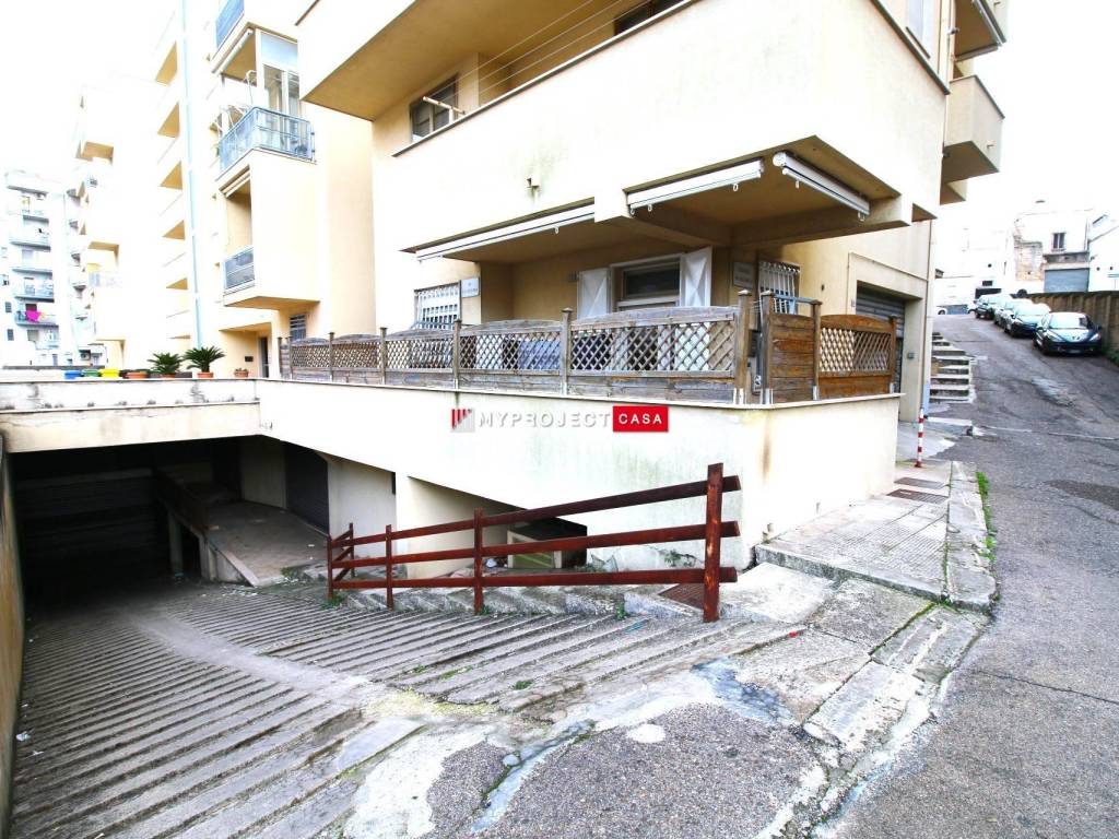Box / garage a Martina franca in Via delle Resistenza - Foto 2