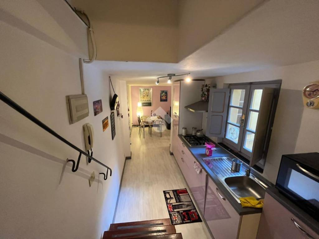 Appartamento a Sarzana in Piazza matteotti, 63 - Foto 2