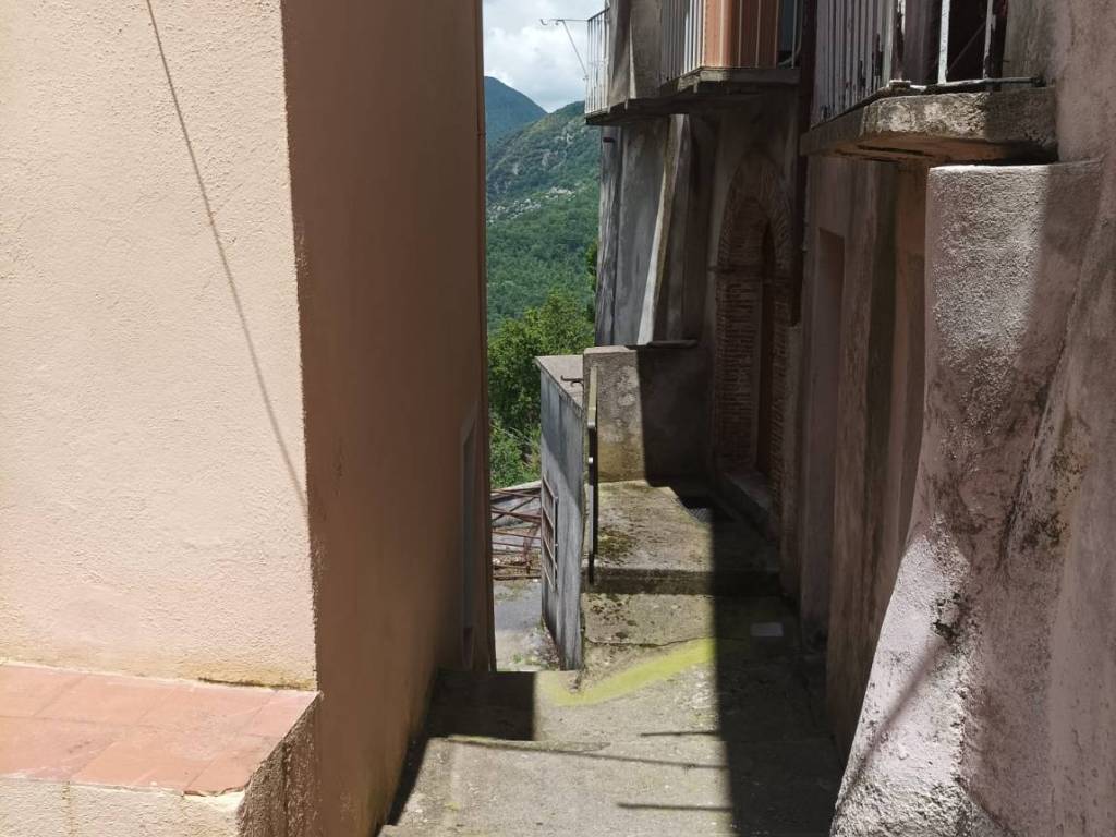 Casa indipendente a Rivello in Via Tirone - Foto 5