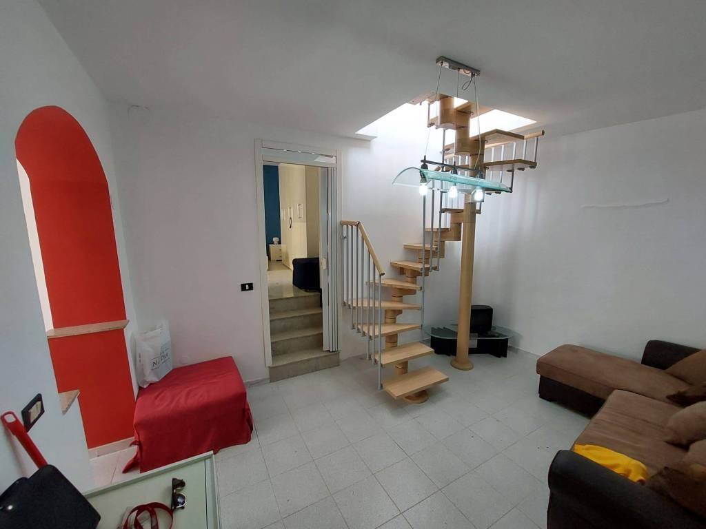 Appartamento a Vieste in Via Placido Cocciardi, 13 - Foto 3