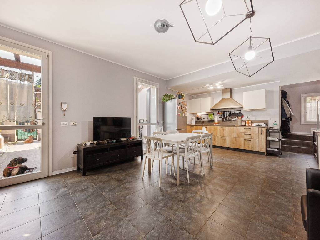 Villetta a schiera a Reggio emilia in Via Luigi Spagni, 13 - Foto 2