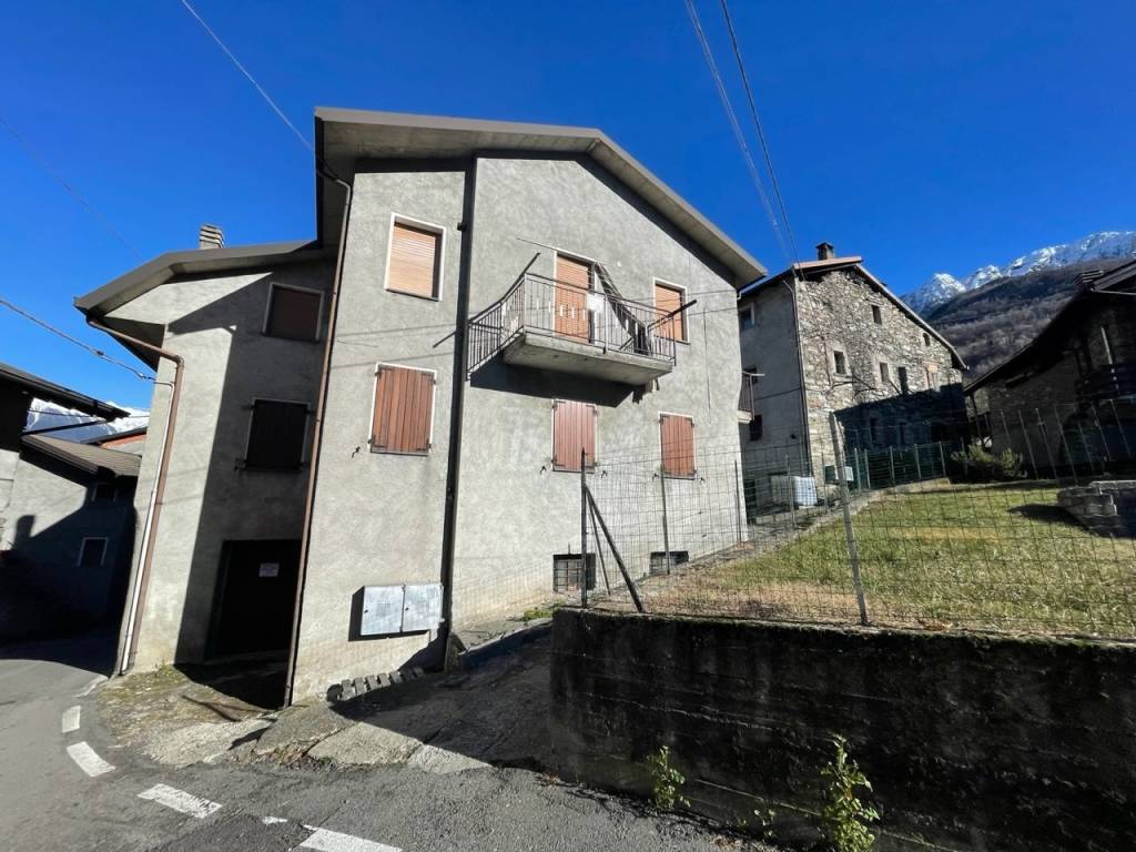 Appartamento a Talamona in Via Coseggio - Foto 4