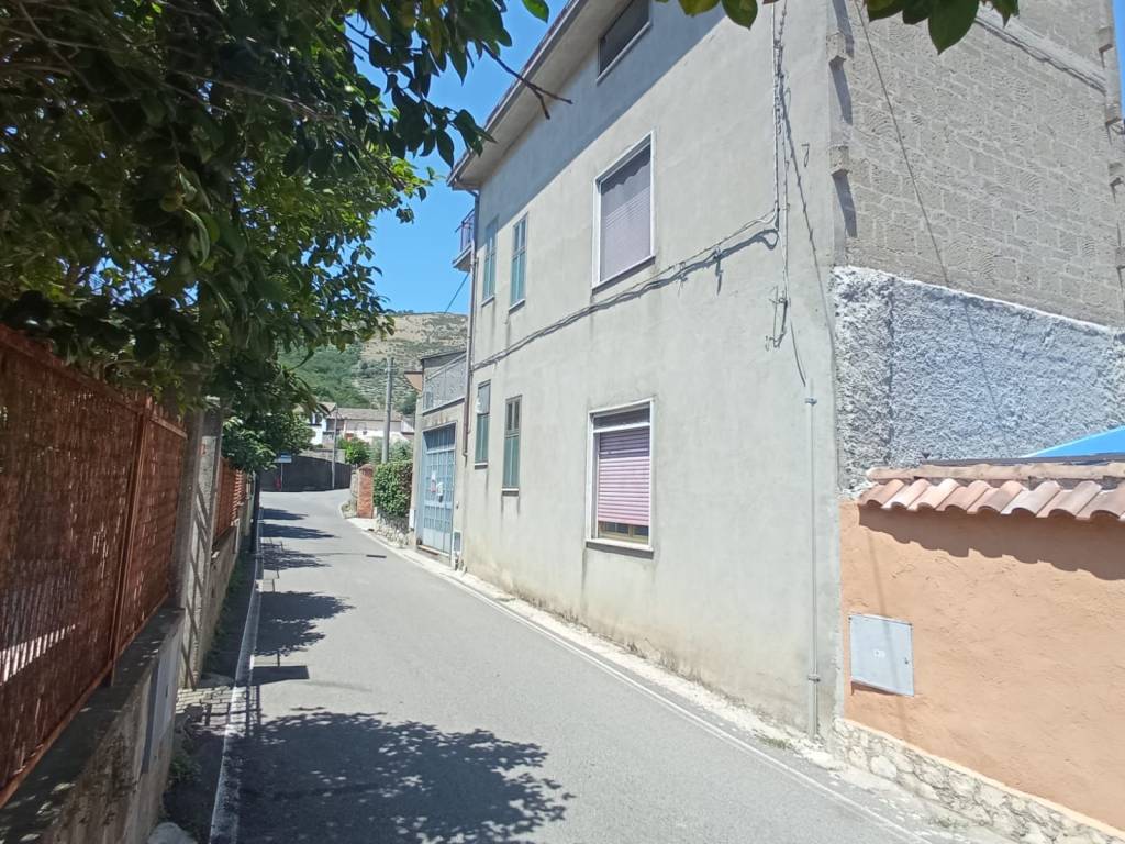 Casa indipendente a Moiano in Via Ciardulli - Foto 2