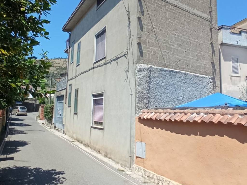 Casa indipendente a Moiano in Via Ciardulli - Foto 4