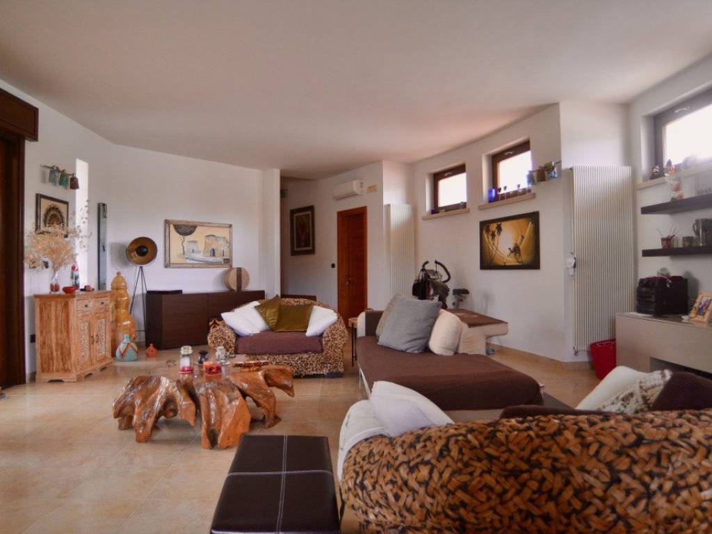 Villa a Taviano in Via Riccione - Foto 2