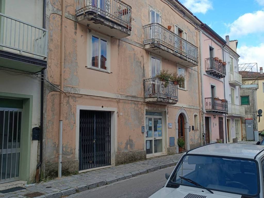 Immobile a Trecchina in Corso Umberto I - Foto 2