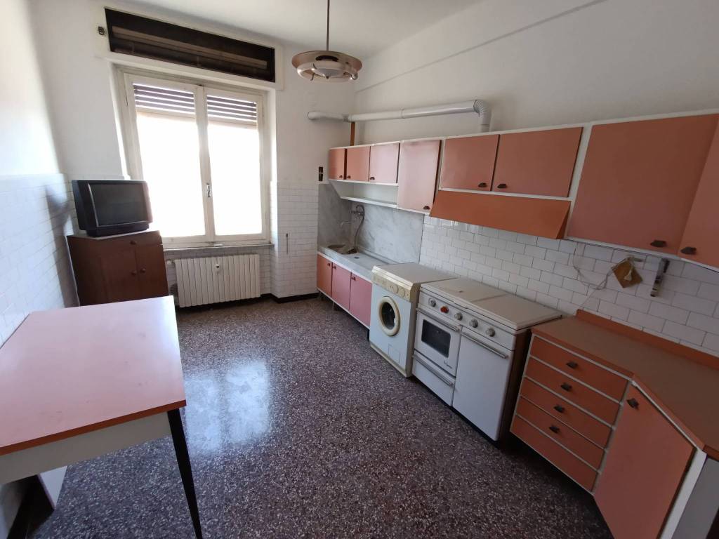 Appartamento a Ovada in Corso Martiri della Libertà - Foto 4