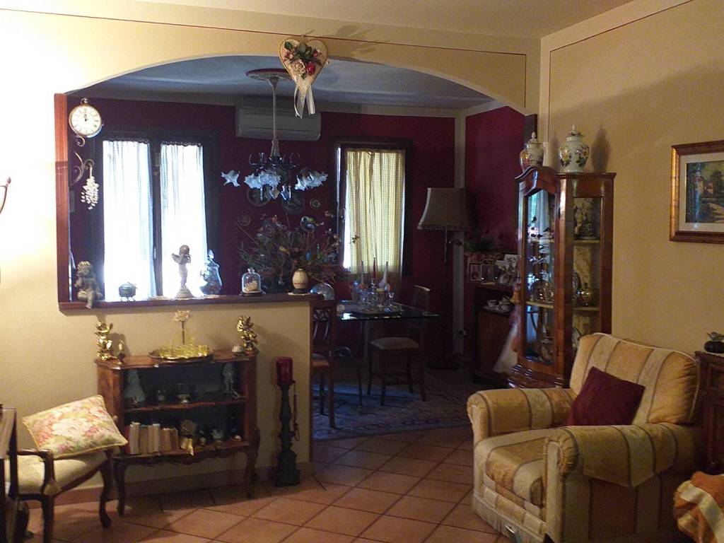 Villetta a schiera a Monsummano terme in Via Emilio Gino Segrè - Foto 2