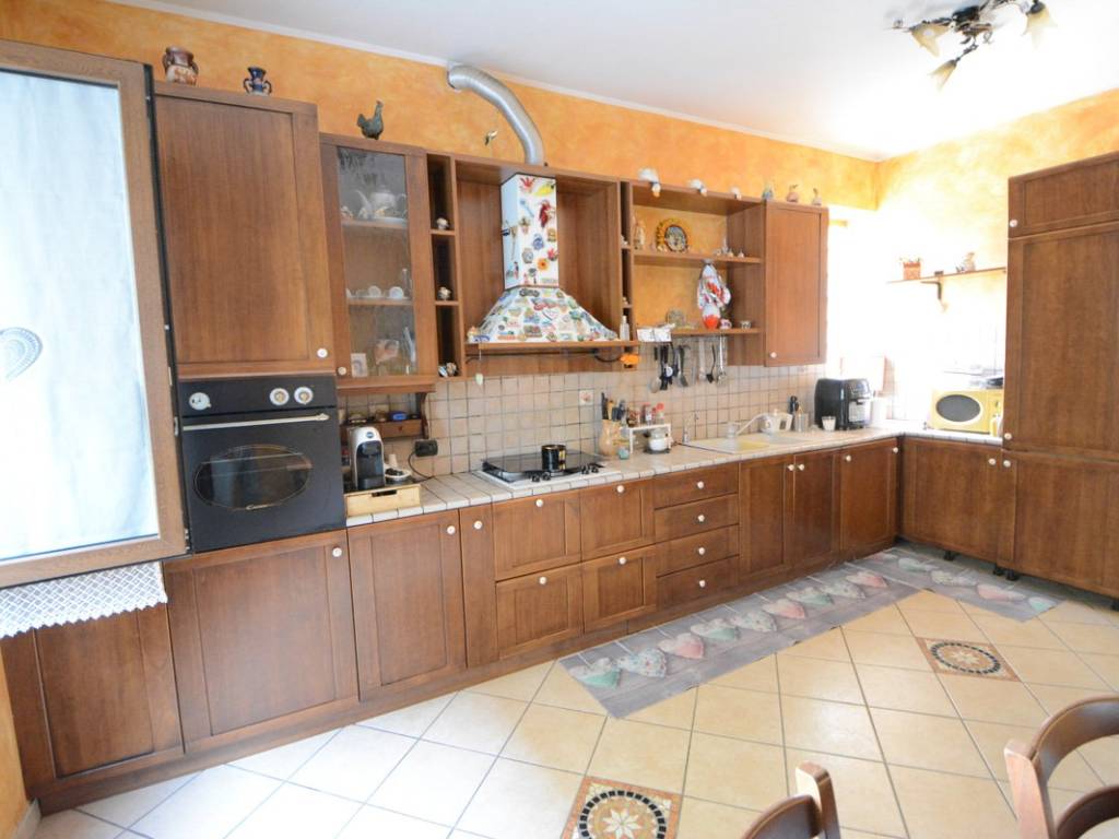 Villa a Cavenago di brianza in Via 24 Maggio, 1 - Foto 3