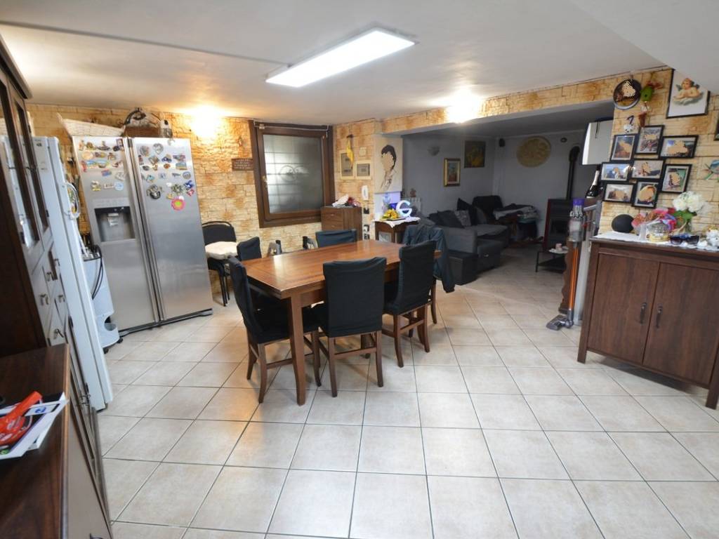 Villa a Cavenago di brianza in Via 24 Maggio, 1 - Foto 5