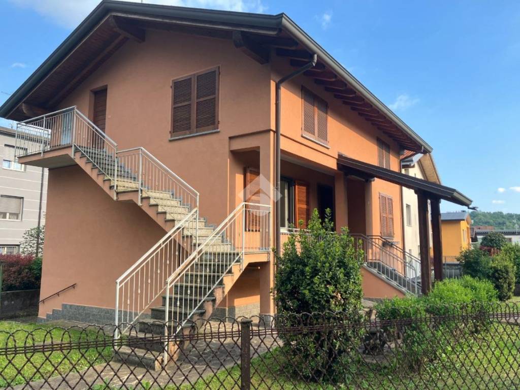 Villa a Imbersago in Via Cesare Cantù - Foto 5