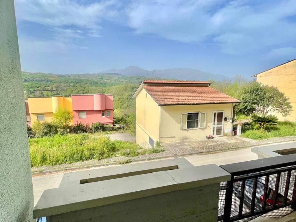 Villetta a schiera a Avellino in tufo - Foto 2