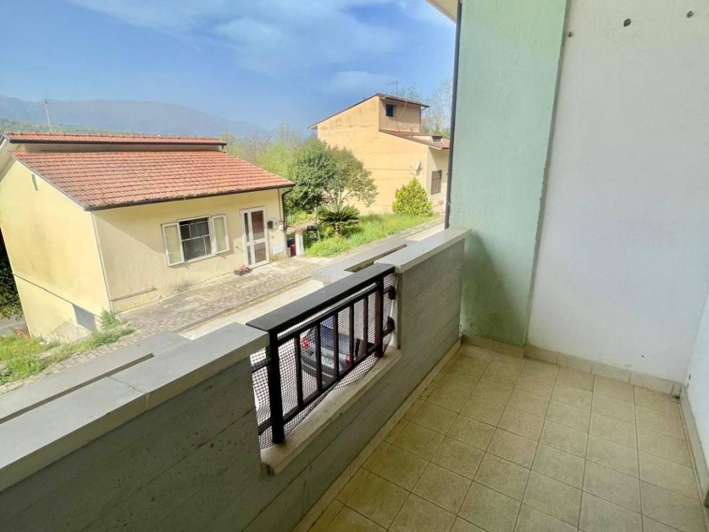 Villetta a schiera a Avellino in tufo - Foto 4