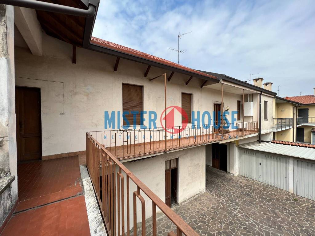 Appartamento a Cesano maderno in Via Dante Alighieri, 43 - Foto 5