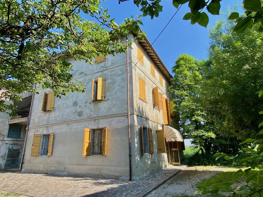 Villa a San martino in rio in Via Chiesa Trignano - Foto 2