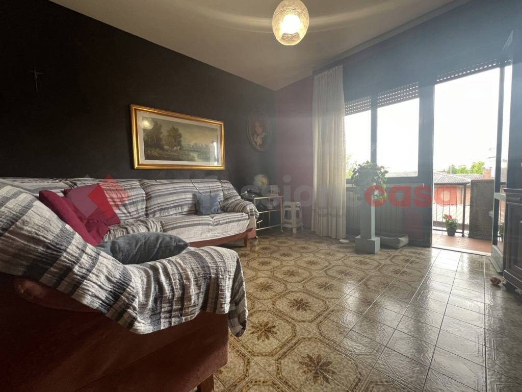 Appartamento a Oppeano in via silvio pellico , 9 - Foto 2