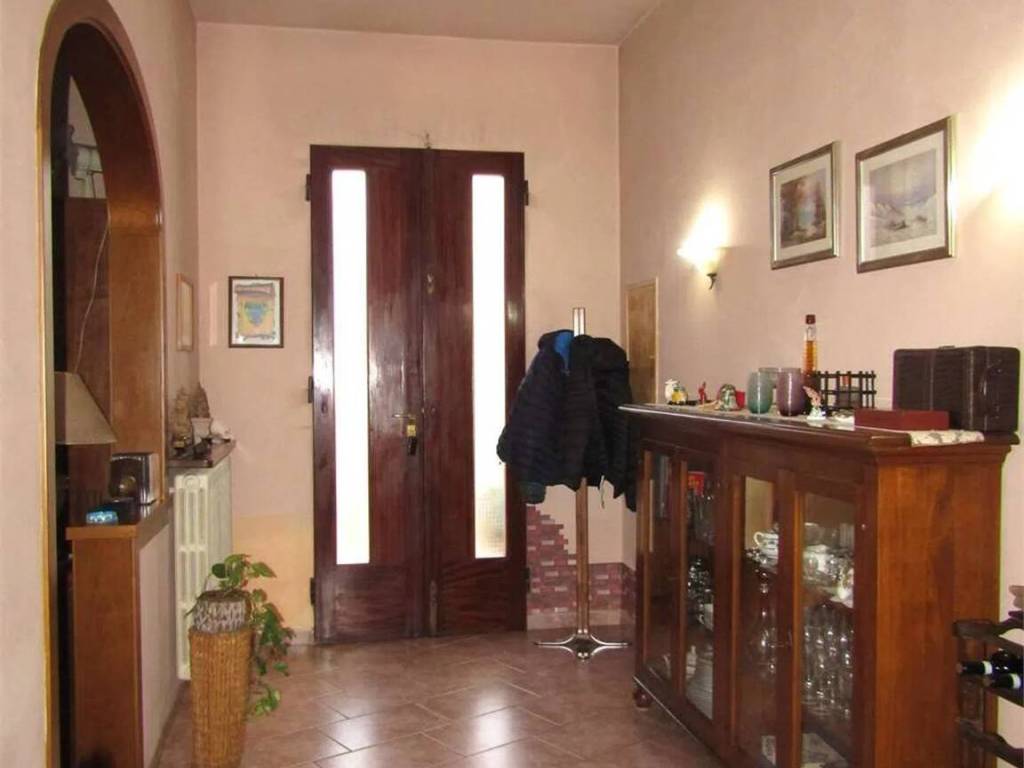 Villa a Quarrata in Via 4 Novembre - Foto 5