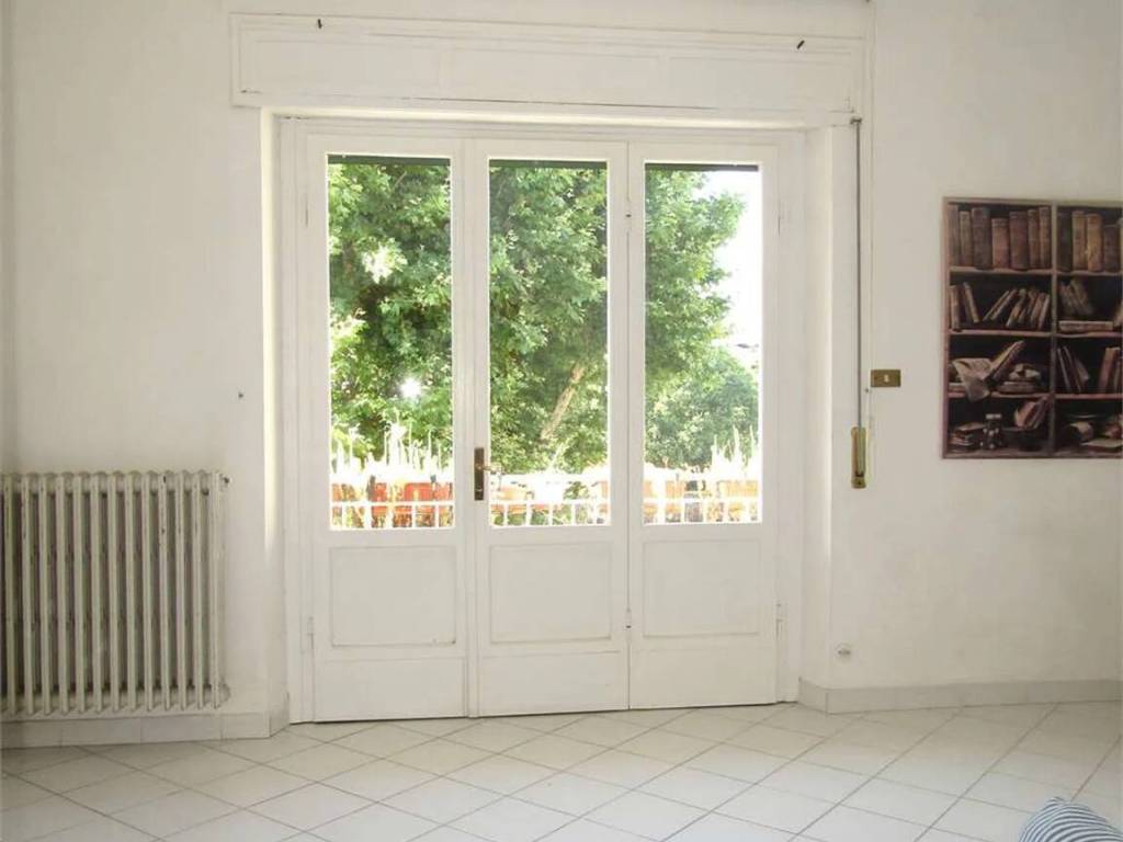 Appartamento a Pistoia in Viale Giacomo Matteotti - Foto 2