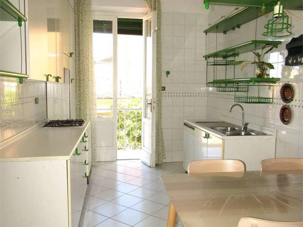 Appartamento a Pistoia in Viale Giacomo Matteotti - Foto 3