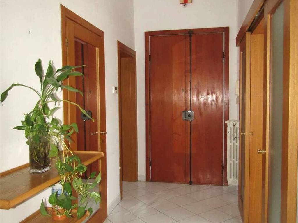 Appartamento a Pistoia in Viale Giacomo Matteotti - Foto 5