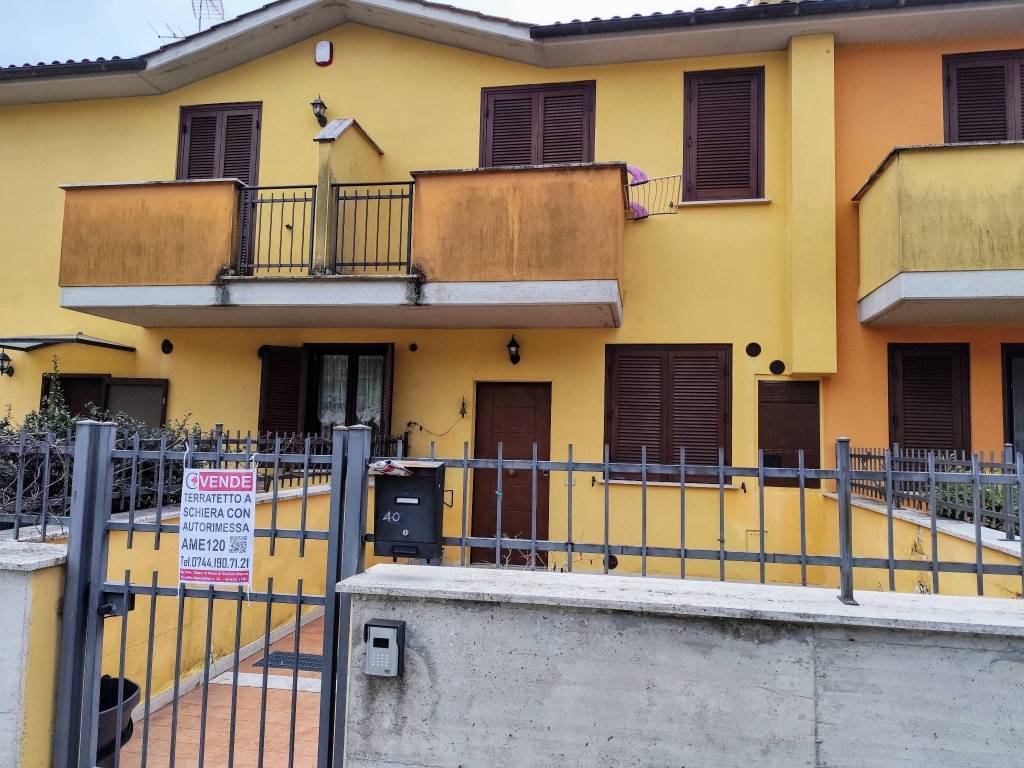 Villetta a schiera a Amelia in Via Agostino di Duccio - Foto 4