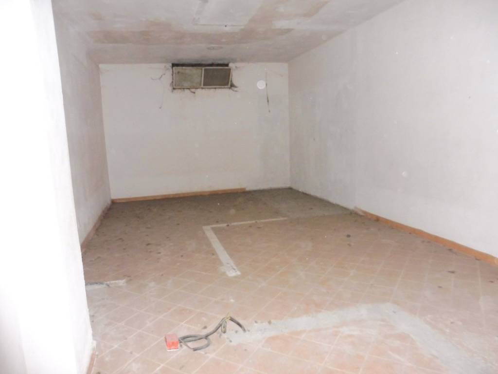 Immobile a Cuneo in Piazza Europa - Foto 5