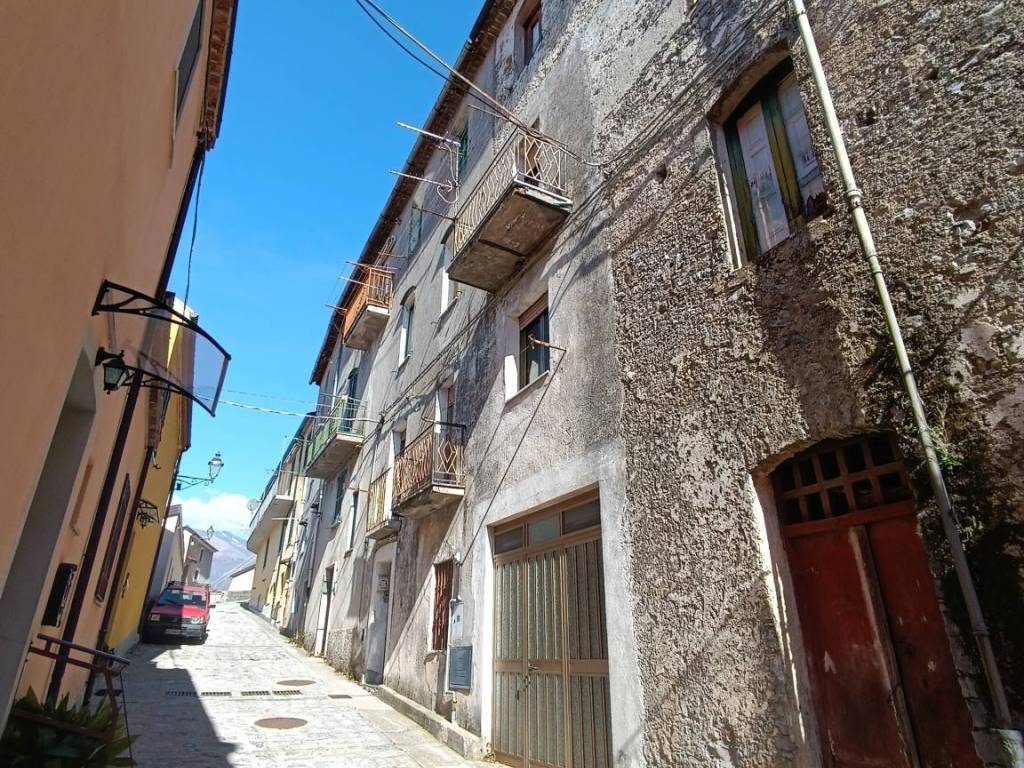 Appartamento a Lauria in Via Carlo Alberto - Foto 2