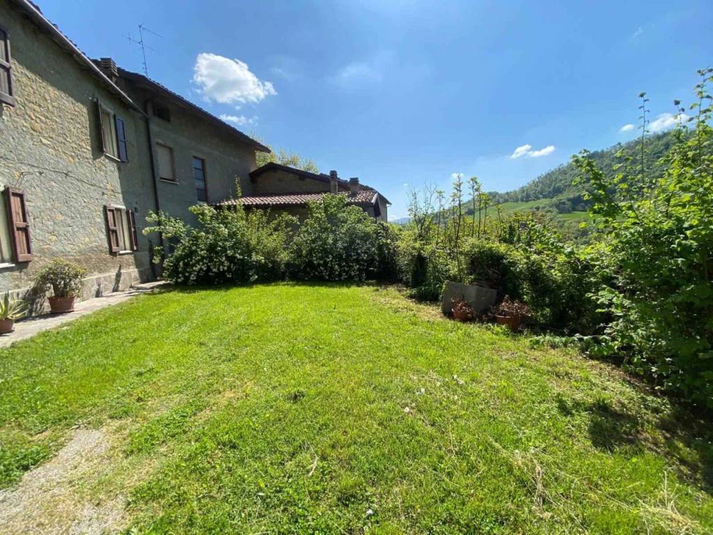 Casa indipendente a Vetto in Via Maiola - Foto 2